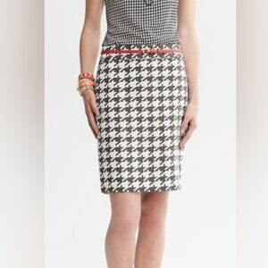 EUC BR Pencil Skirt, 4, Houndstooth